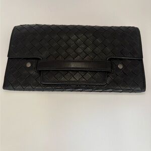 Bottega Veneta Intrecciato Leather Flap Wallet Long Black Wallet-unique
